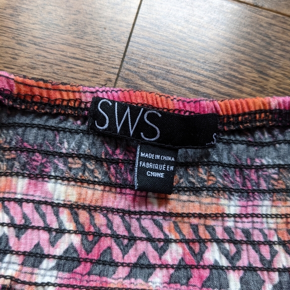 Women's Pink Dress - Picture 5 of 7